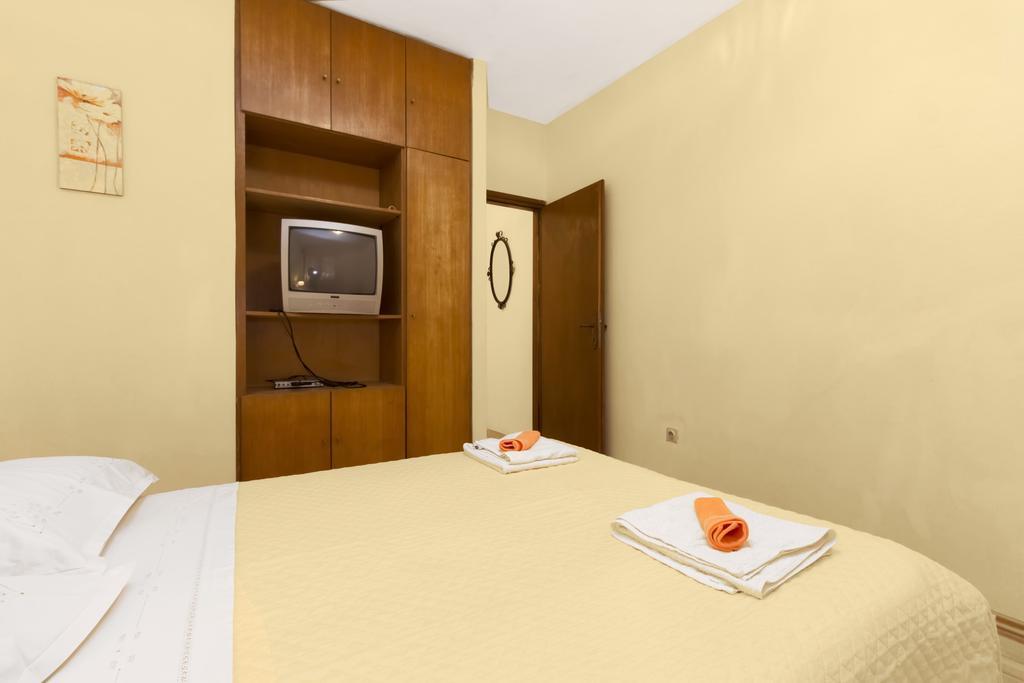 Apartment Neven Rogoznica  Bilik gambar