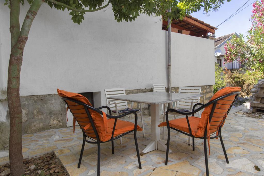 Apartment Neven Rogoznica  Bilik gambar